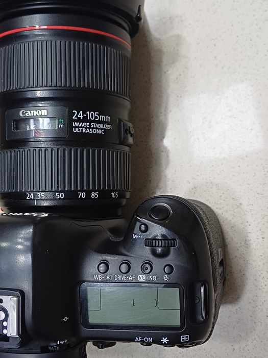 Фотоаппарат кенон Марк4 сотилади