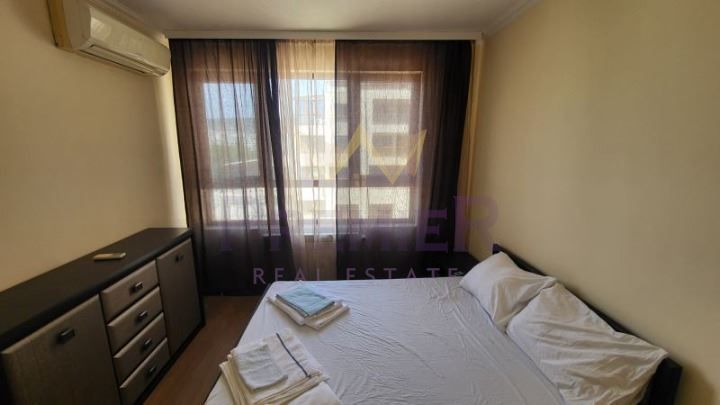 Дава се под наем Тристаен апартамент в Варна, Чаталджа - 160 кв.м за 1200 € - Снимка #6