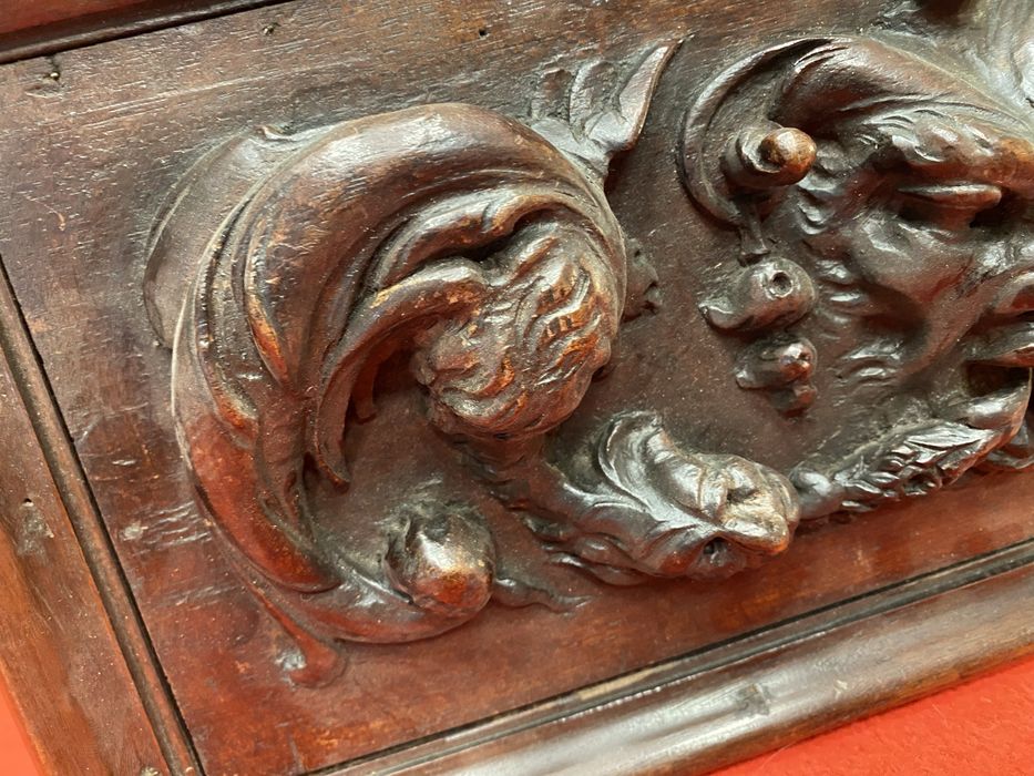 Френско антикварно пано орех ръчна резба 1890 г