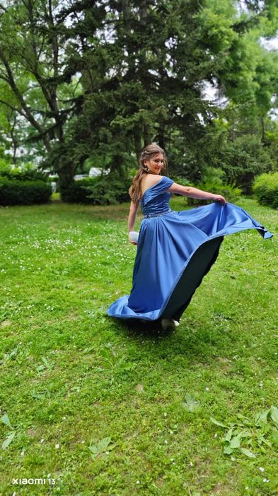 Официална РОКЛЯ като нова