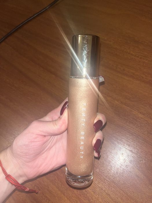 Fenty Beauty Body Lava Body Luminizer - Who Needs Clothes?!