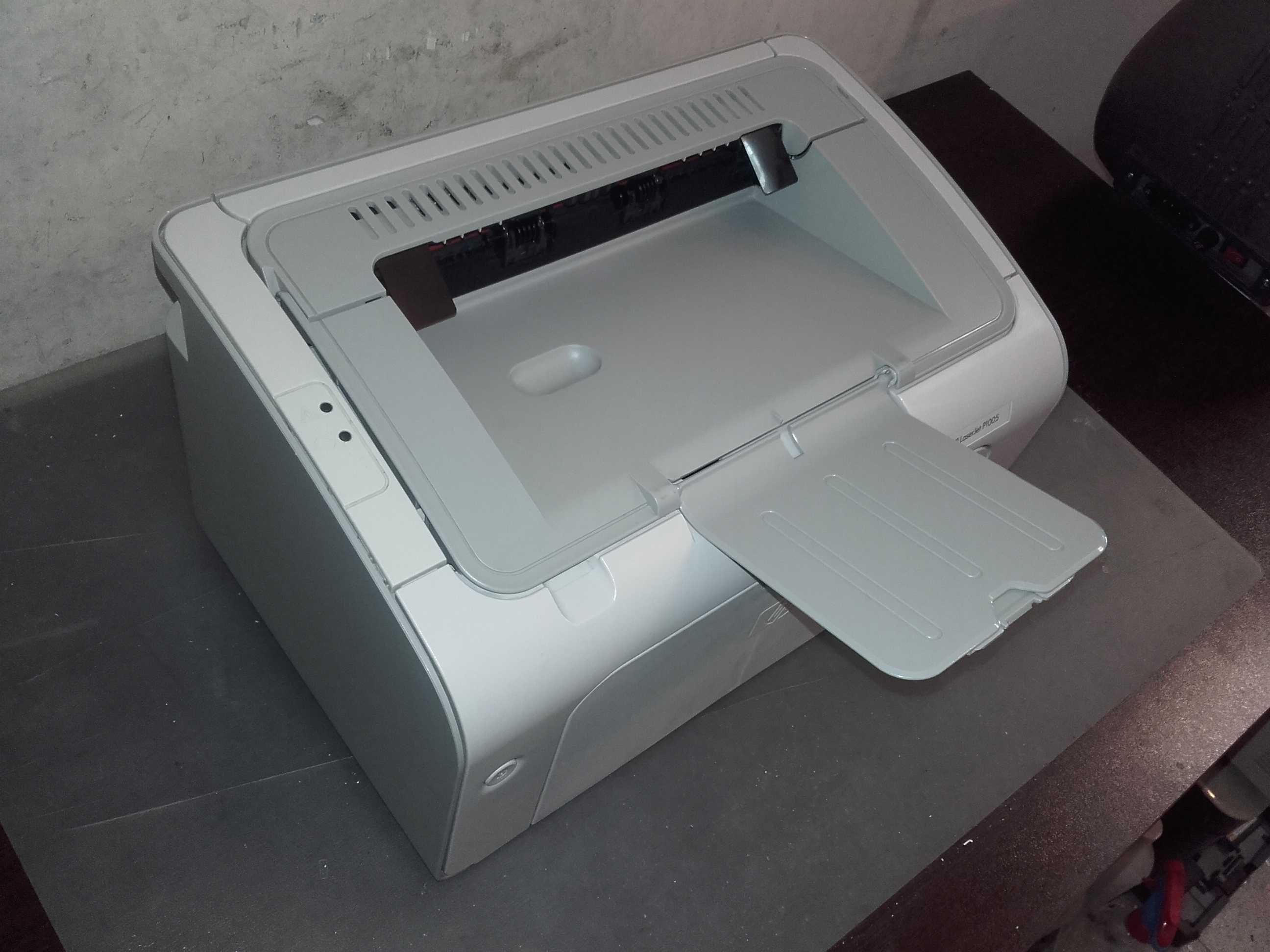 Като нов!!! Лазерен принтер HP LaserJet P1005