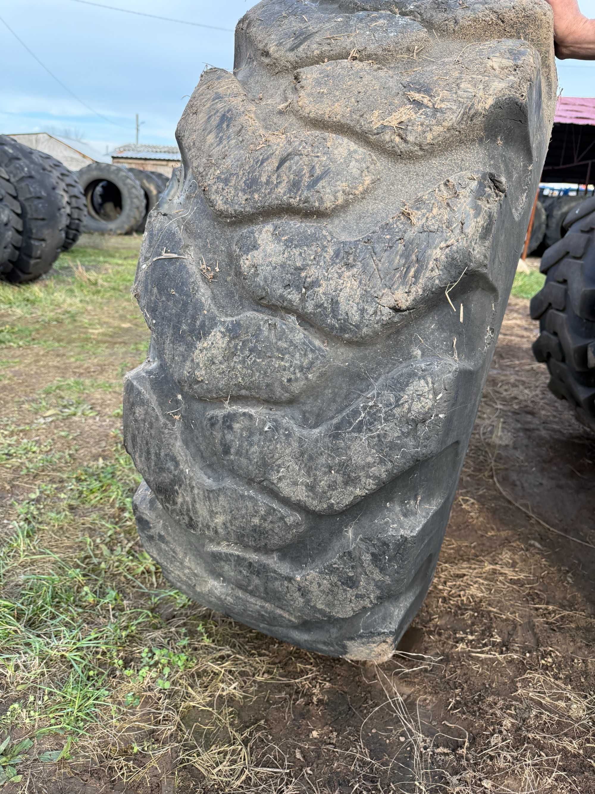 Anvelopa 20.5 R25 Semperit