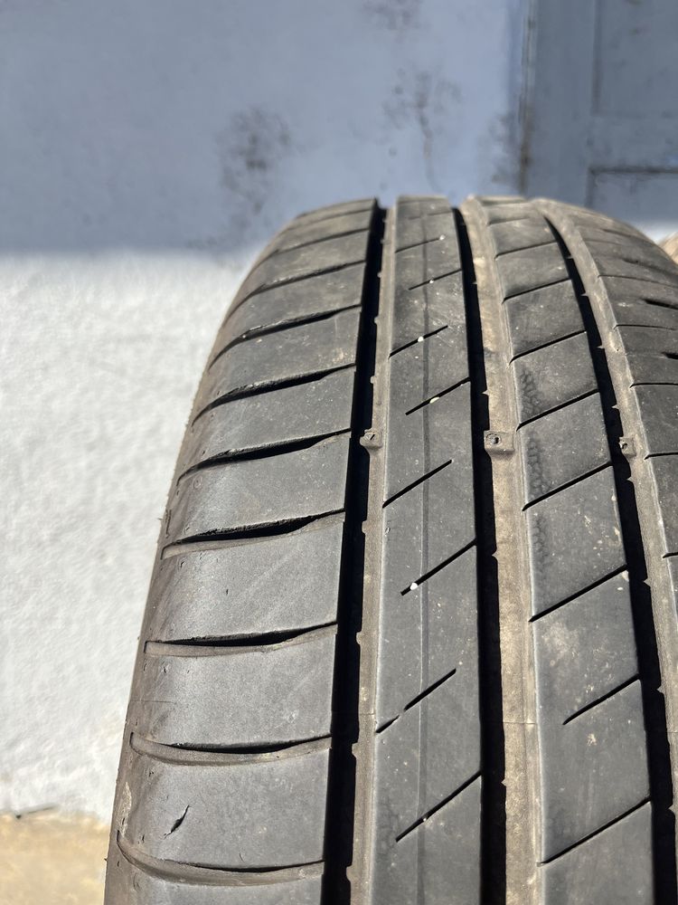 2 бр. летни гуми 185/65/15 GoodYear  5,5 mm DOT 0119