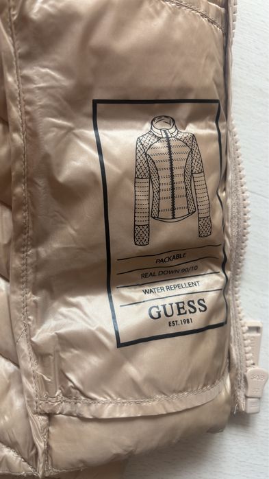 Дамско златисто яке GUESS