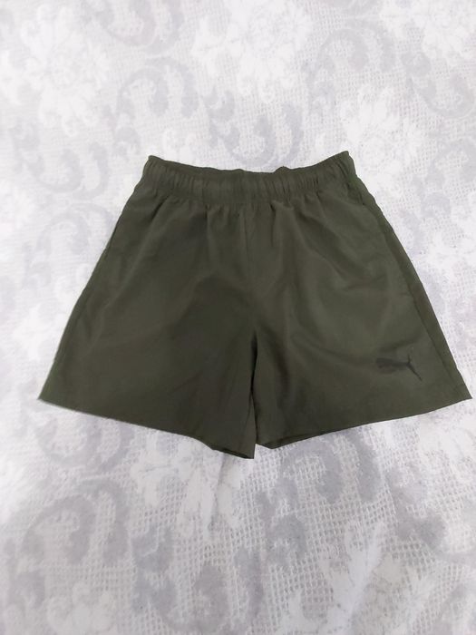 Pantaloni scurți barbatesti, marca Puma, mărimea M