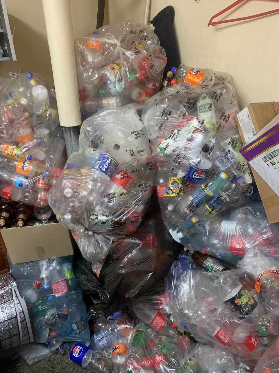 Baklashki plastmassa