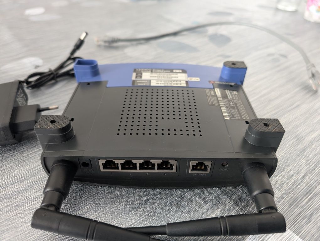 Linksys WRT54G рутер