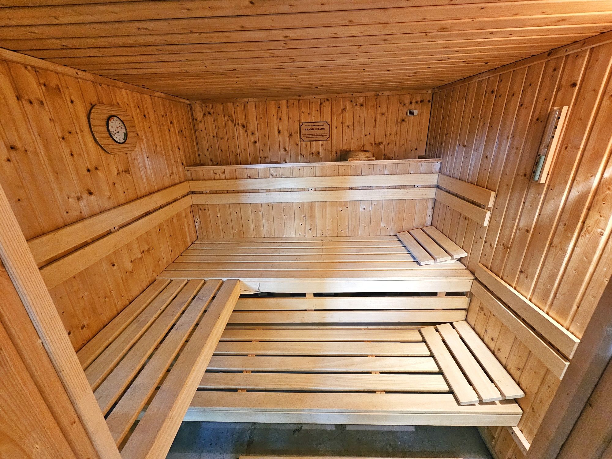 *Финландска* Сауна 2.35 х 2.03 9Kw