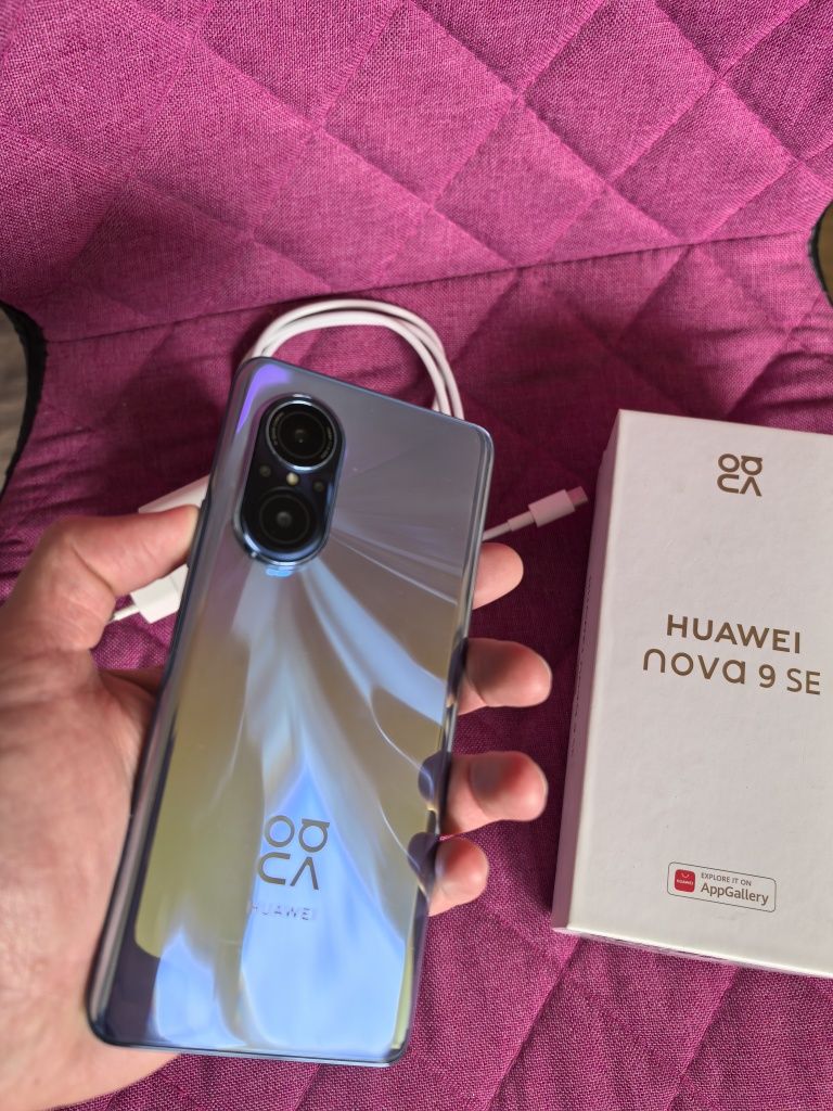 Неразличим от нов Huawei Nova 9 SE