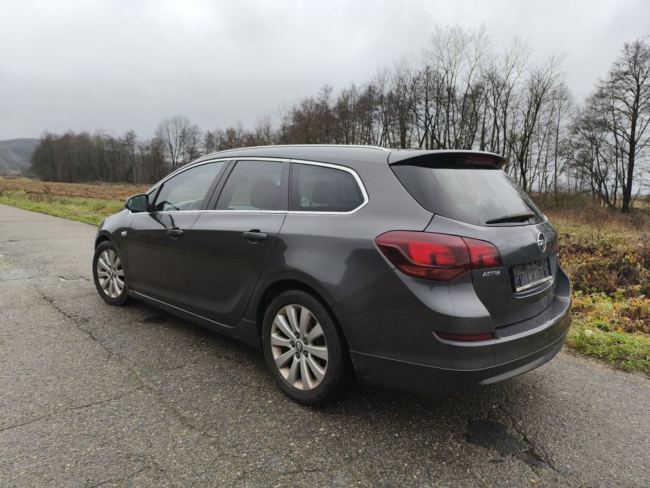 Opel Astra J ! 1.7 CDTI ! 2012 ! XENON ! LED ! Recent Adus