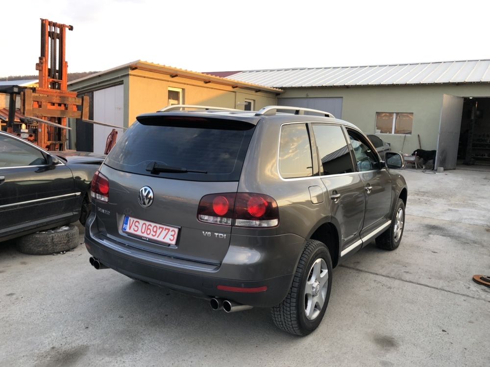 Sc Audiline Dezauto Srl dezmembrează vw touareg 7l 3.0 tdi an 2008