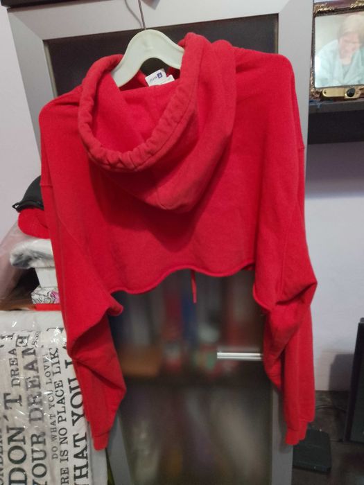 Запазени дамски суичъри