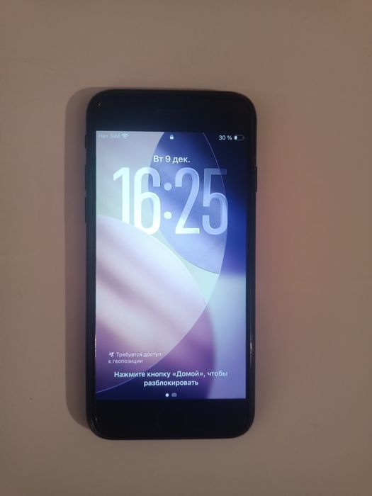 Продам Iphone SE