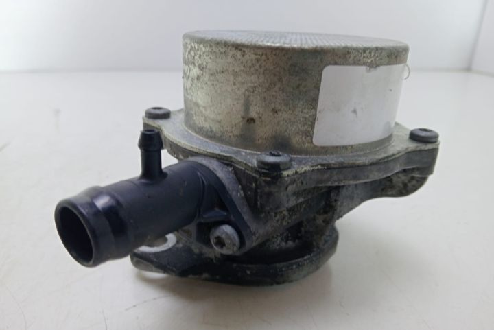Pompa Vacuum  8201005306 Renault Clio a 3-a generatie seria