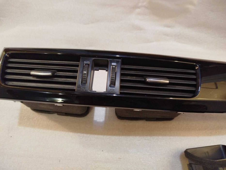 Лайсна от табло с въздуховоди Mazda CX-5