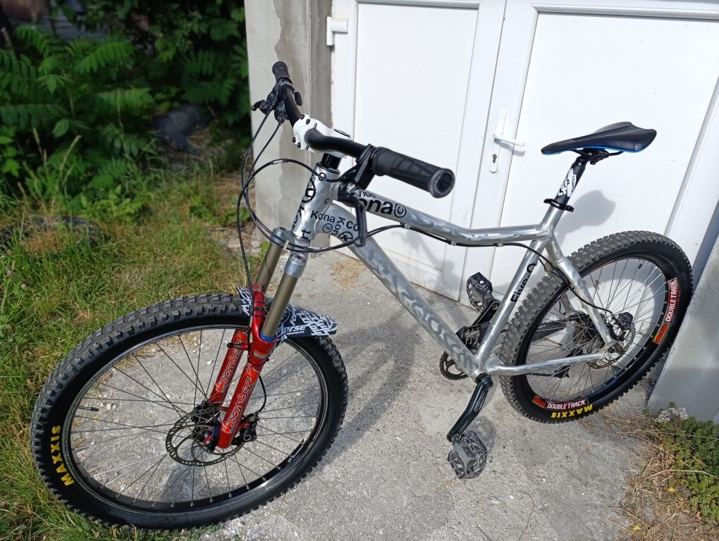 MTB Kona Five-o  26" cadru 2011(NOU) freeride/dirt