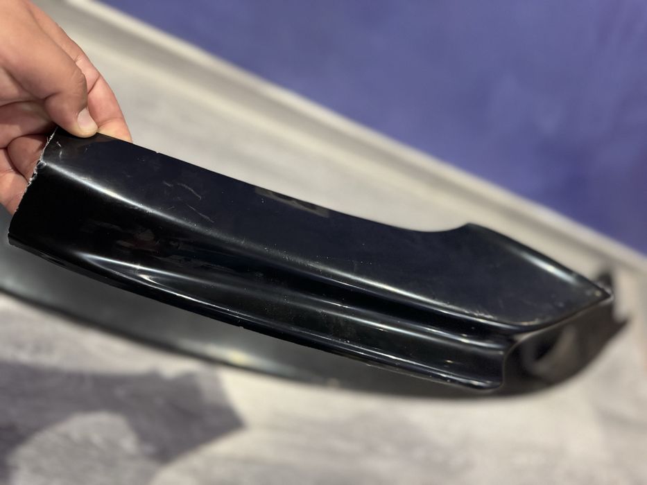 Vand LIP bmw f10 pentru bara m
