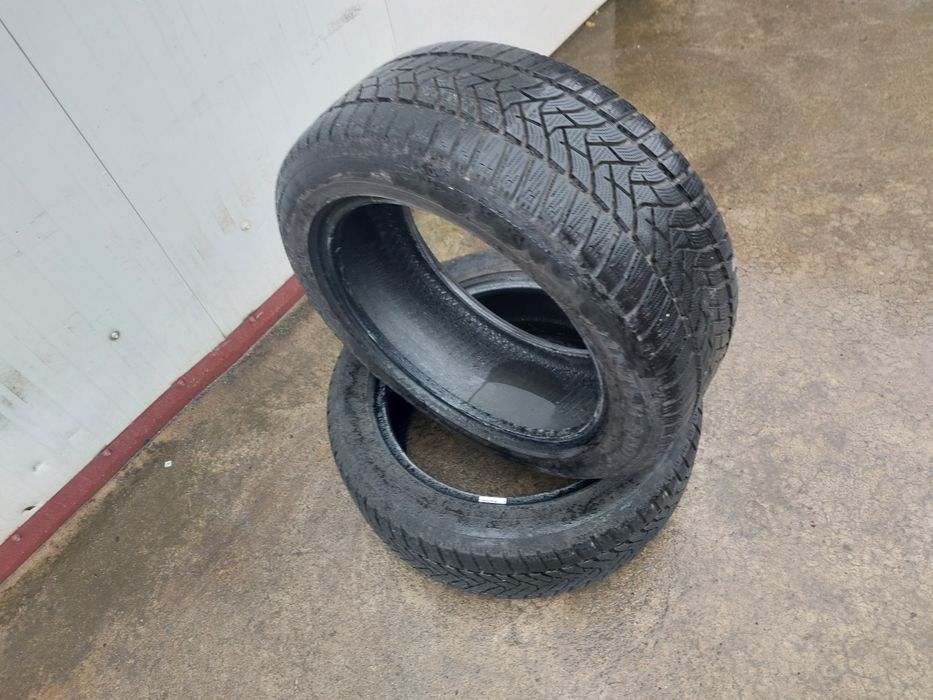 150 lei bucata! Doua anvelope M+S/IARNA 225 50 17 Dunlop! 7 mm
