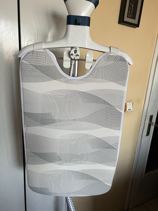 Нов уред-манекен за гладене с пара Philips