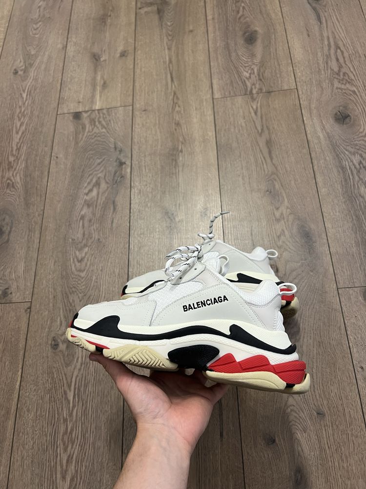 Balenciaga Triple S 39