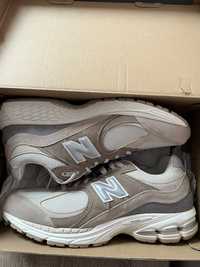 Обувки New Balance 2002R размер 43 и 44