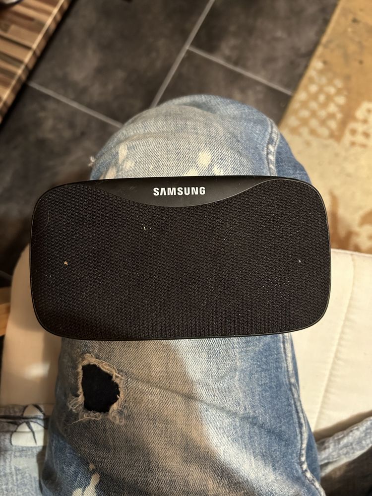 Продавам Тонколна на Samsung