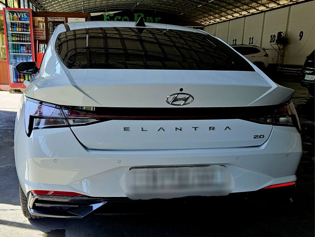 Хюндай Элантра - Hyundai Elantra 2.0 Motor 2021-yil eng Full Pozitsiya