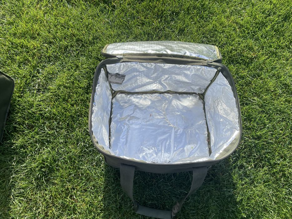 Geanta pescuit Fox Royale termoizolanta