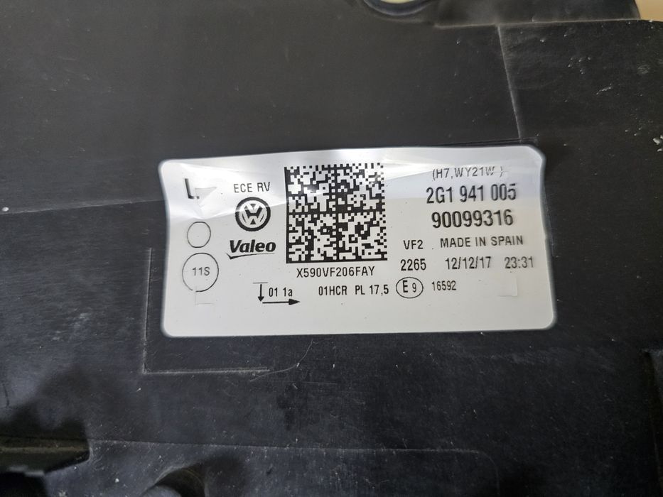 Ляв фар за VW Polo 2017 lqv far поло