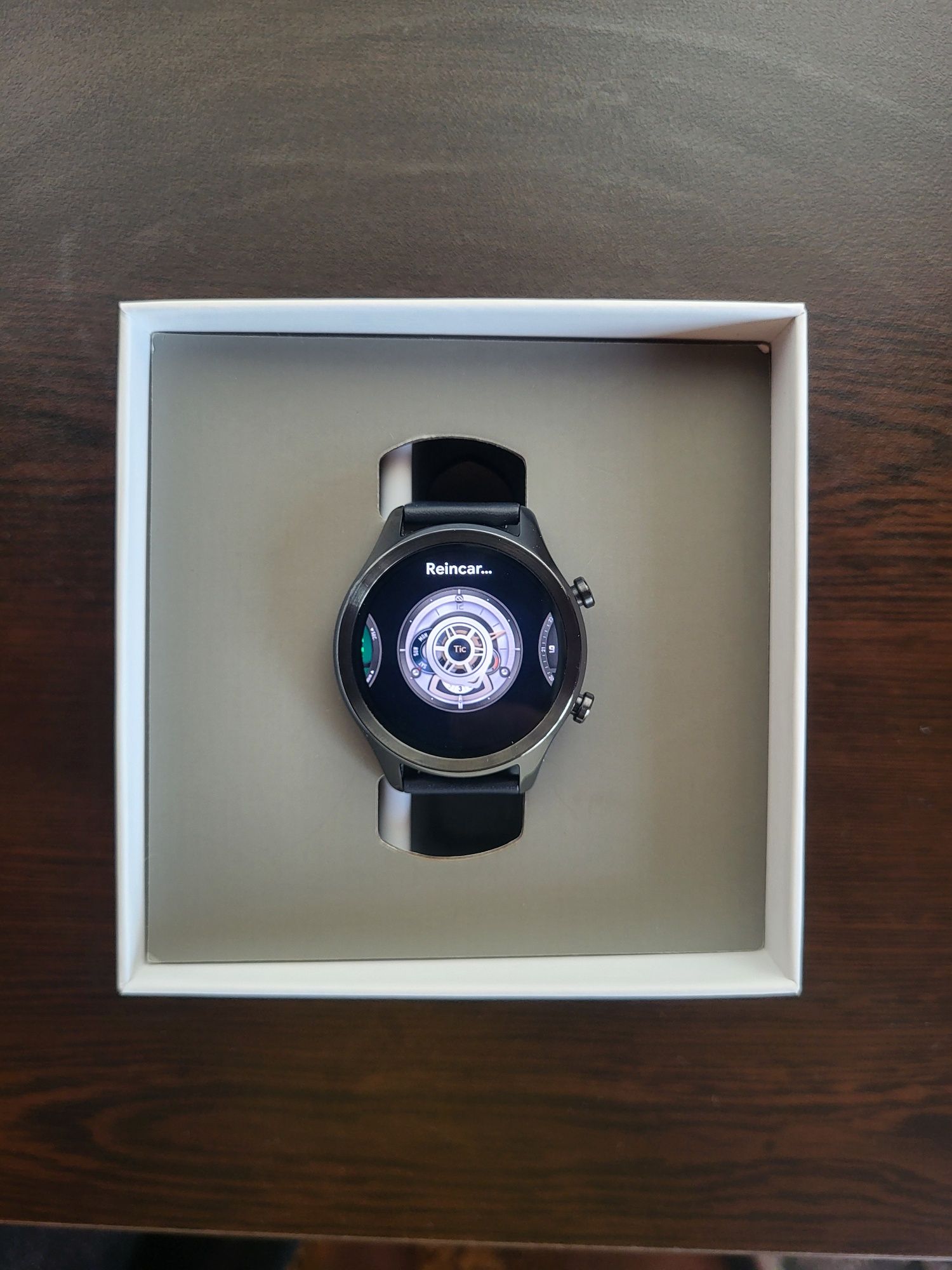 Smart часовник TicWatch C2+