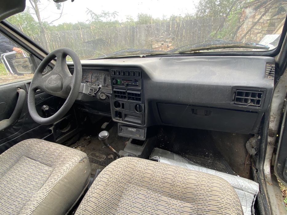 Vand Dacia 1310 L / scoo ter