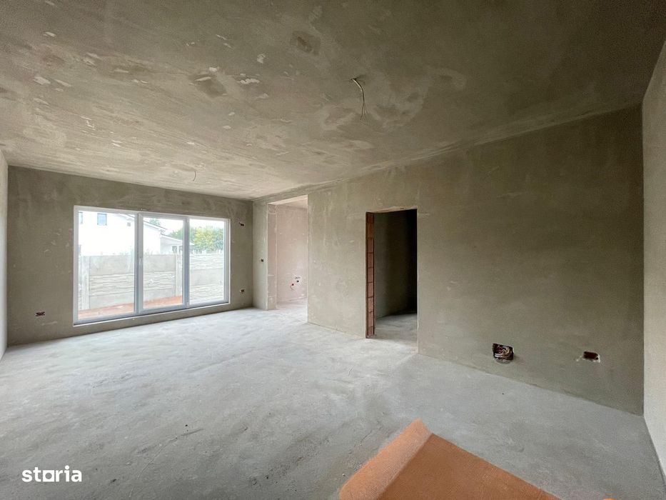 Duplex cu 3 camere foarte bine compartimentat |Moșnița Nouă|