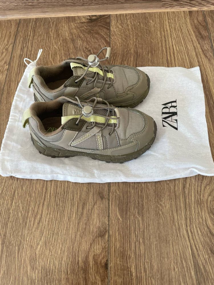 Оригинални детски маратонки NIKE, ZARA 27, 28 и 29 номер
