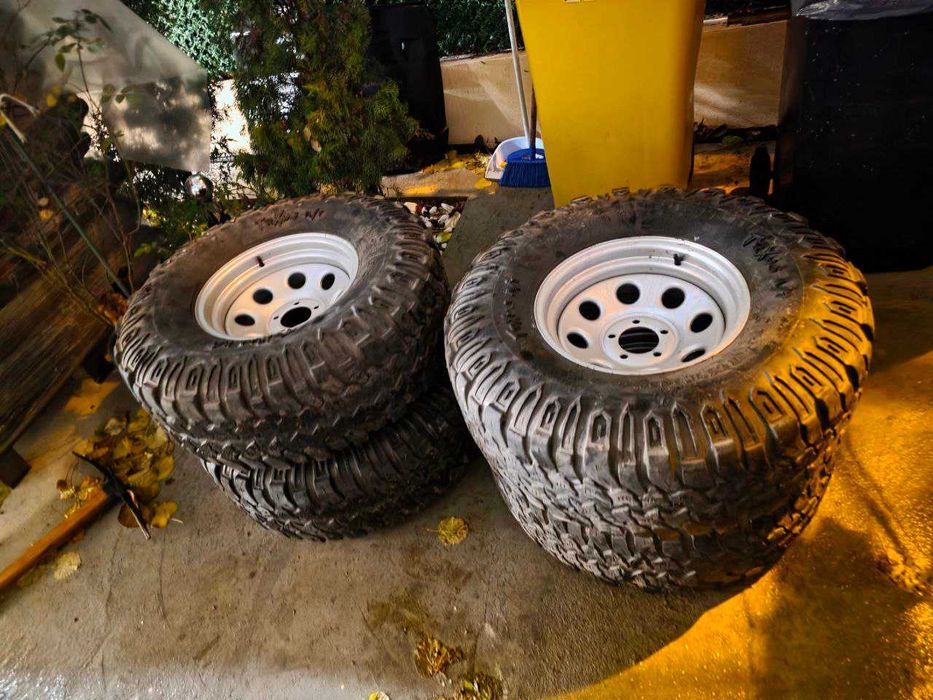 Roți Jeep wrangler TJ 2001 pe 15 inch