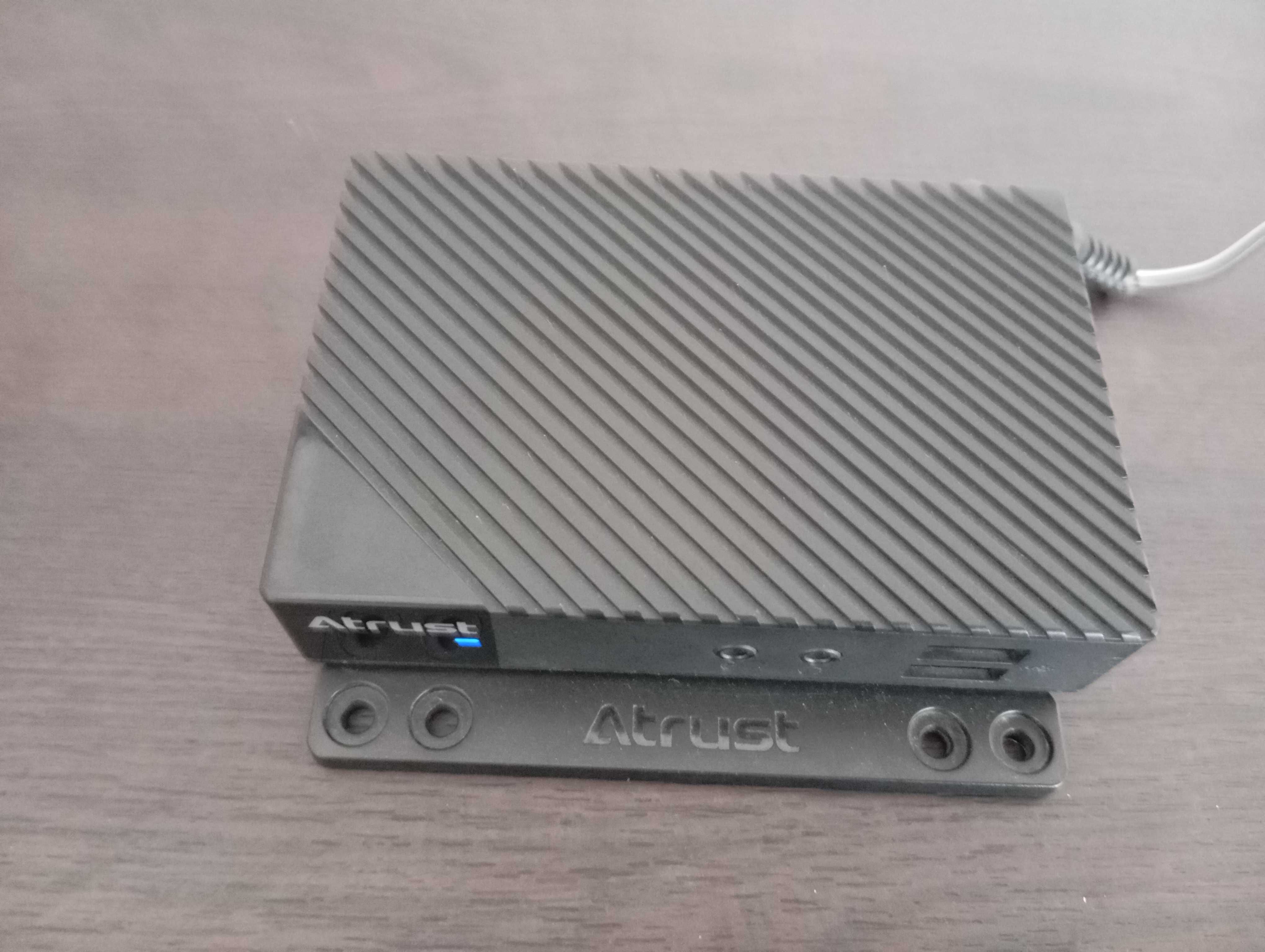 Atrust m320 is a zero client