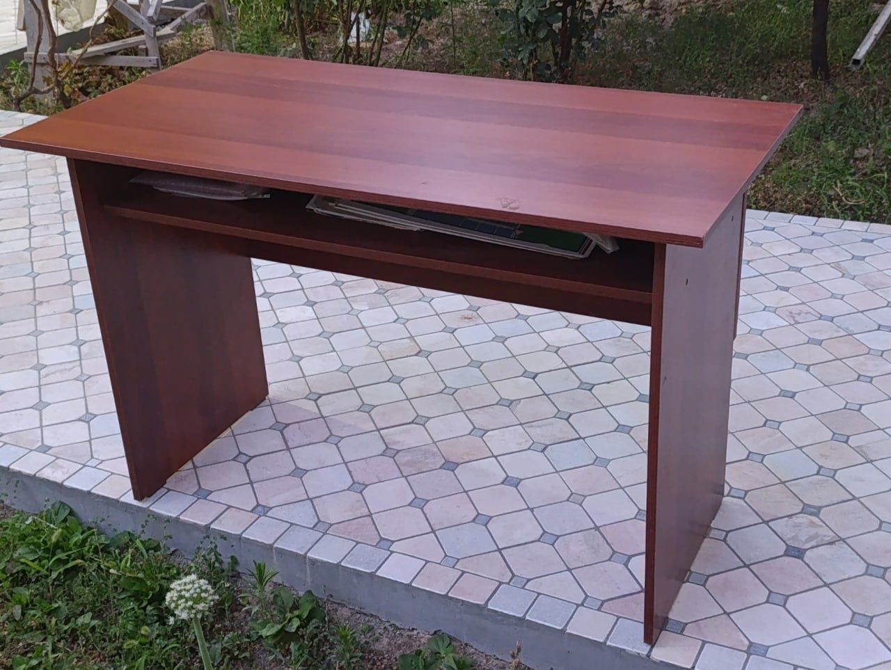 Office stol pismenniy писменный