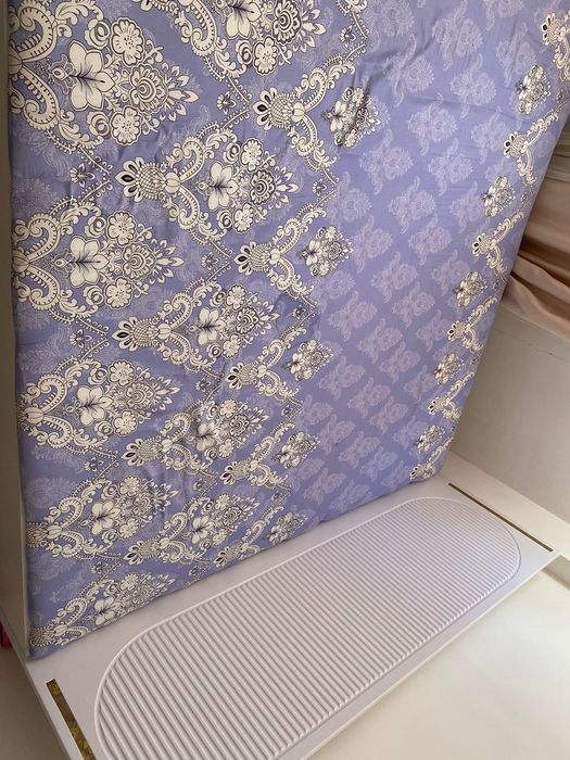 Спальный кровать