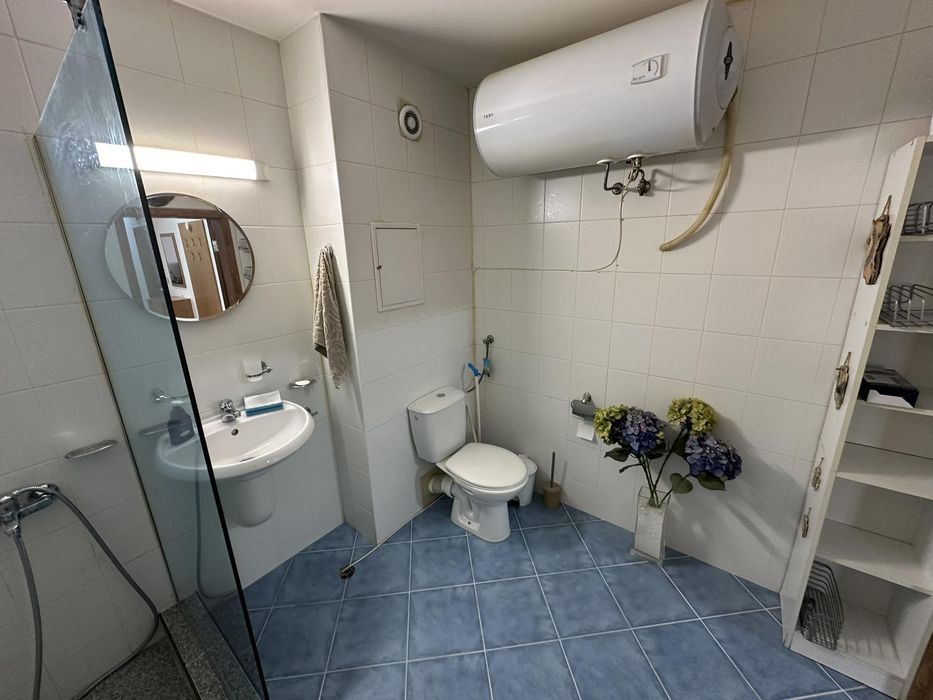 Продава се Тристаен апартамент в Бургас, Сарафово - 166 кв.м за 1199 €/кв.м - Снимка #7