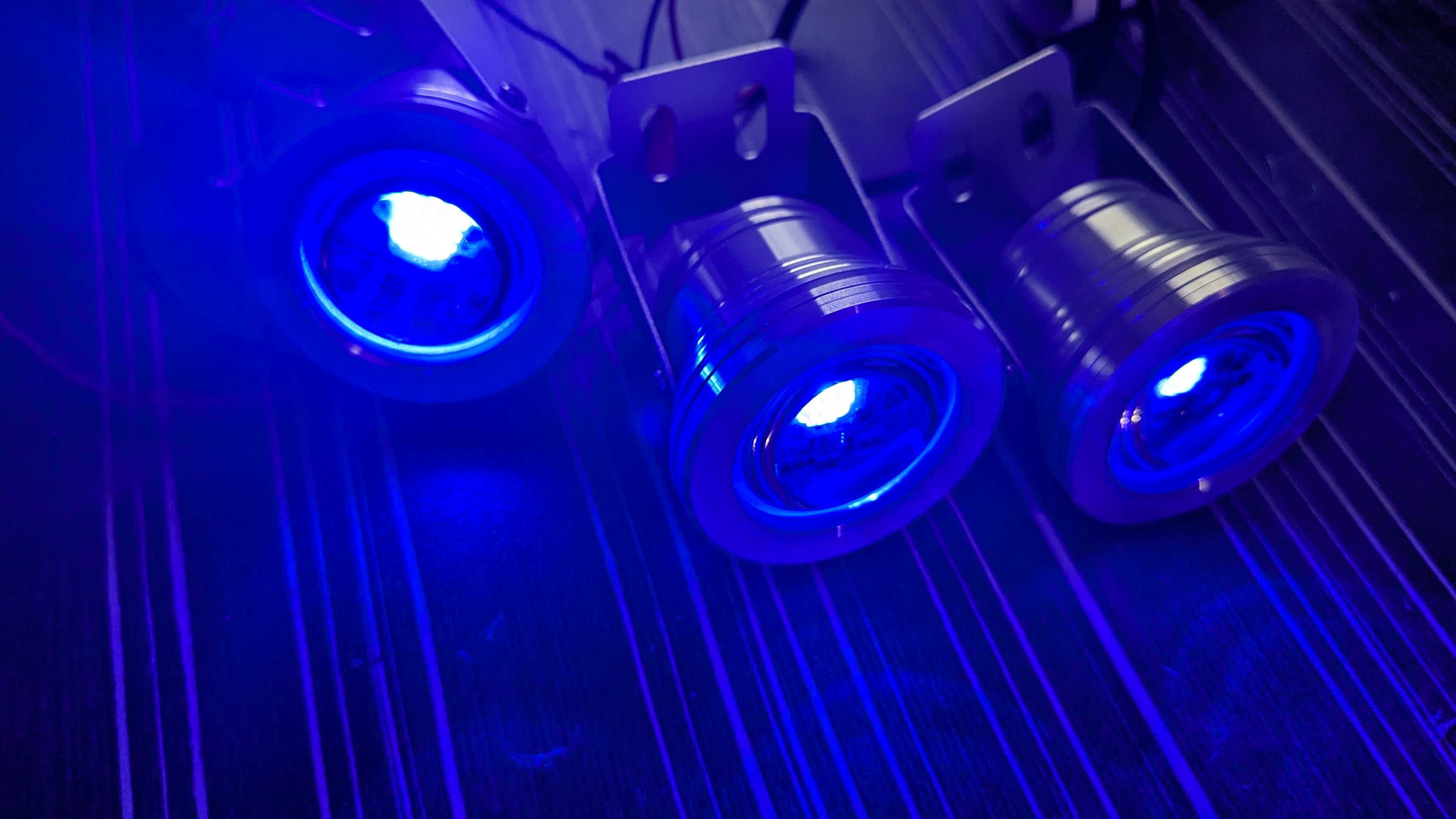 LED лампи 6 бр., прожектор  10W RGB и бели за вътрешна/външна употреба