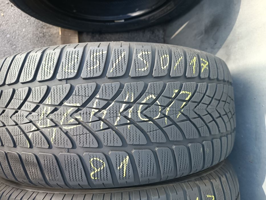 225/50/17 Dunlop
