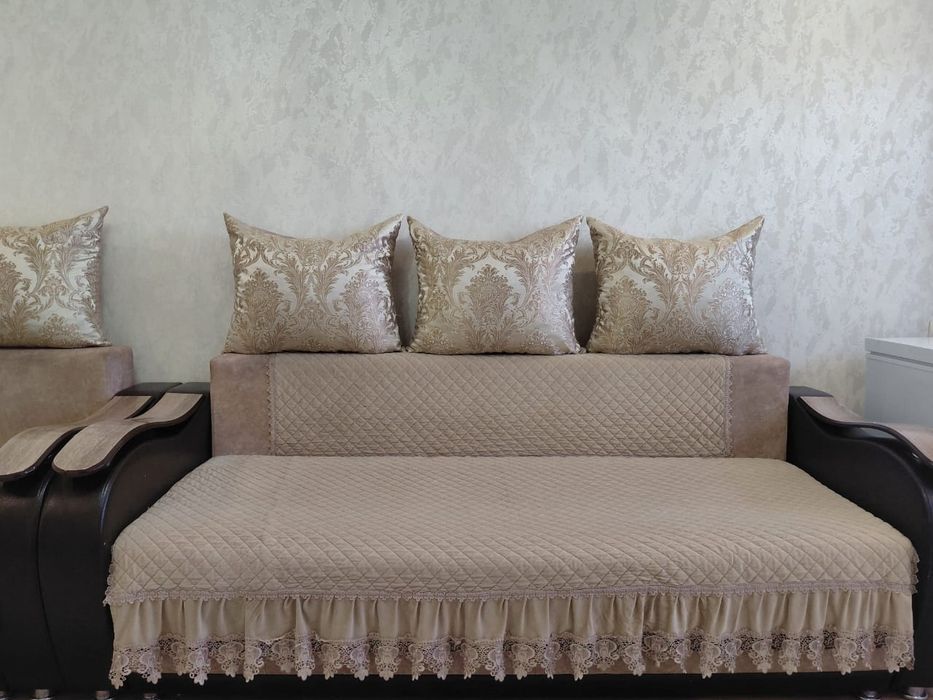 Продается диван с креслом