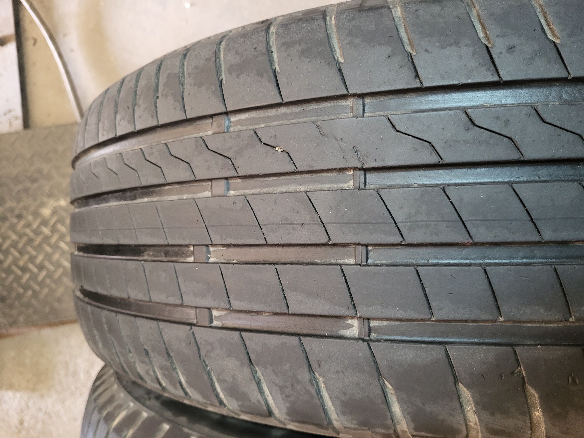 2 anvelope 225 65 R 17 Firestone Vara