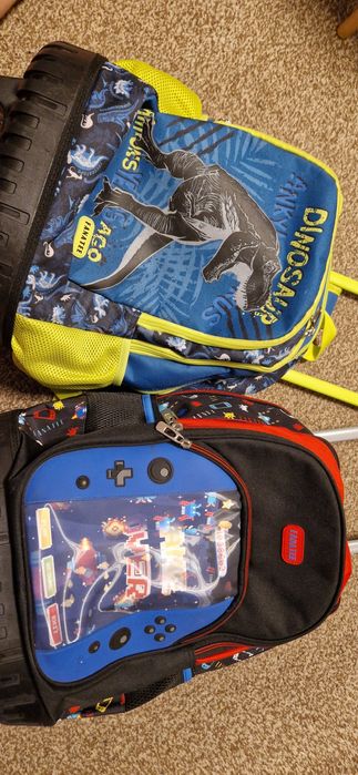 Ghiozdan tip troler. Dinozaur- gamer ambele 70