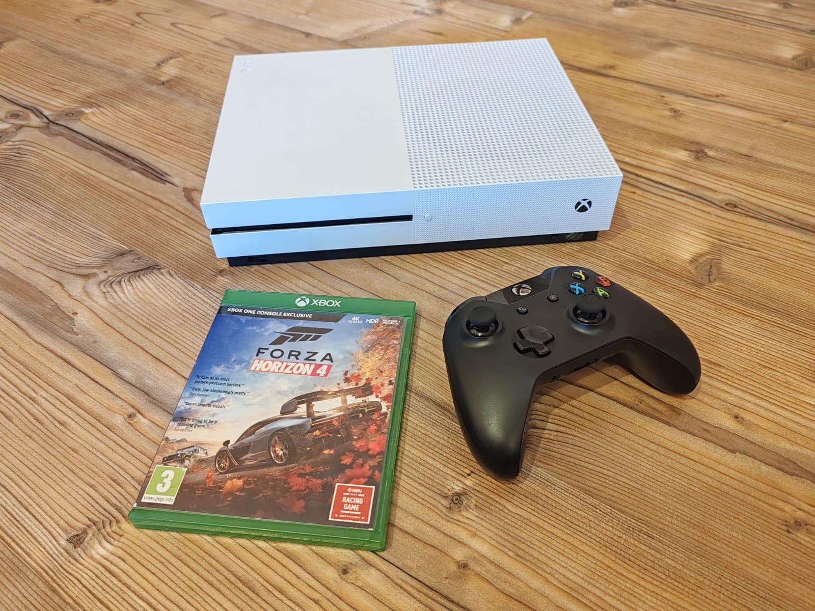 Consola Xbox One S cu Forza Horizon 44