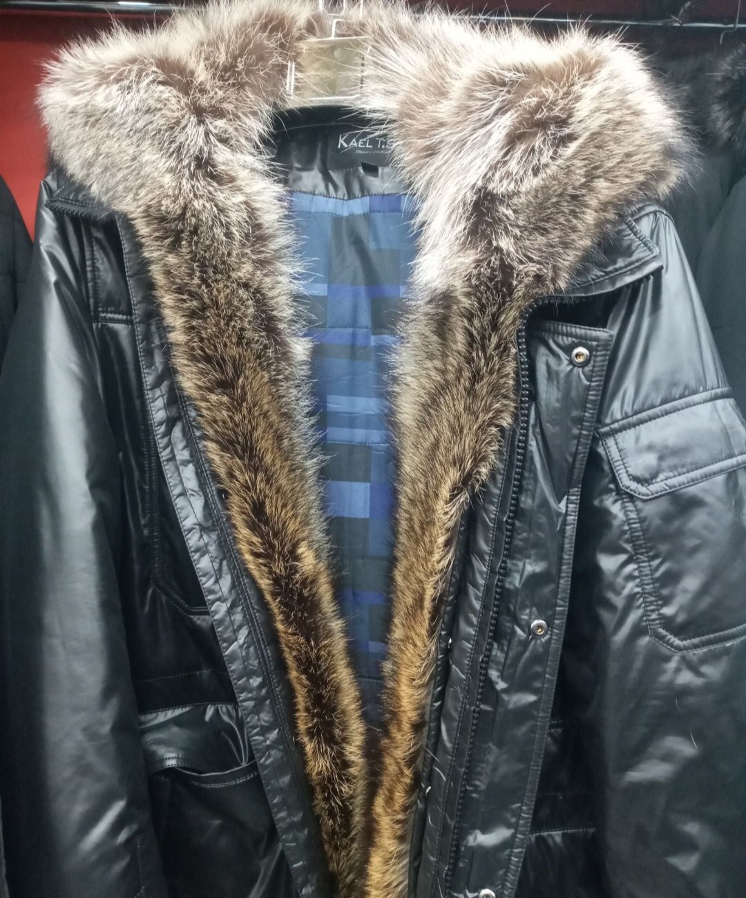 Зимняя куртка из верблюдьего меха