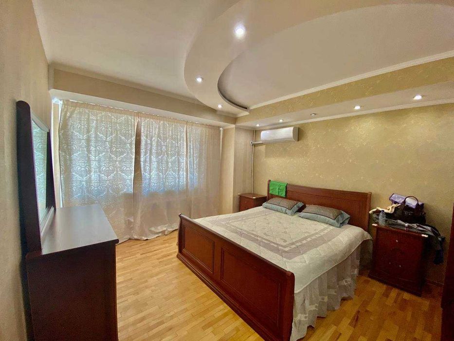 Продается квартира 3/9/18 92 м2