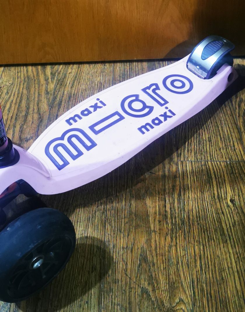 Maxi micro deluxe pro тротинетка