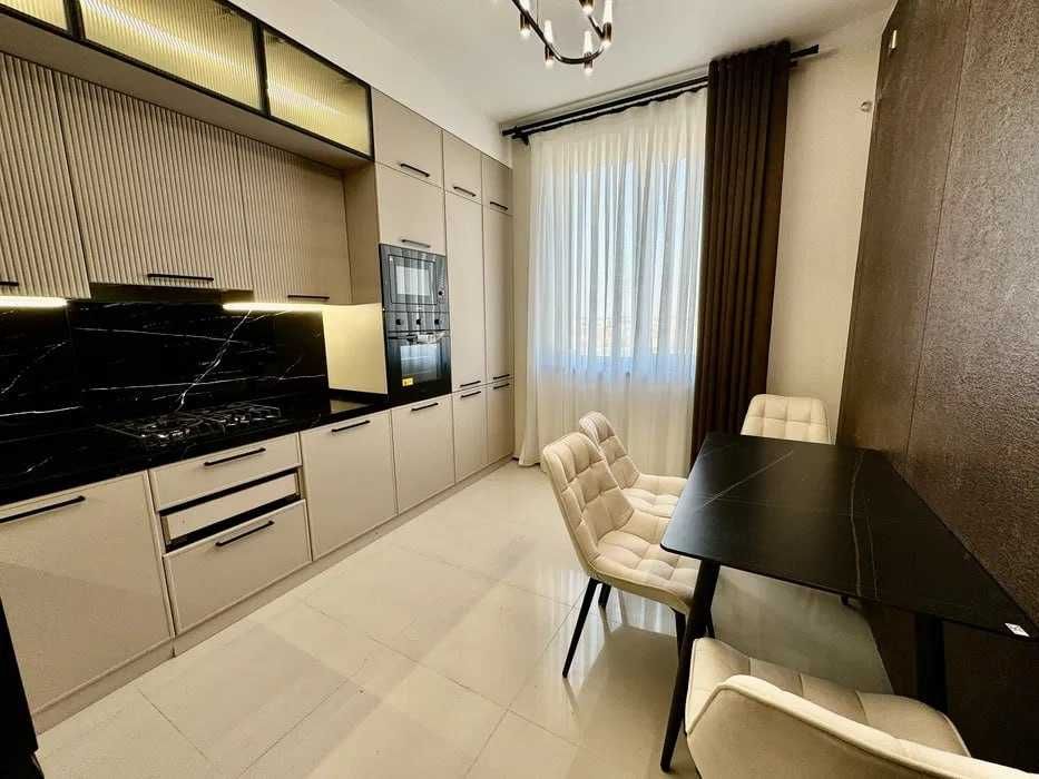 Успейте! Сдается 2-ком квартира в Сергелийском рн, ТЦ Голден Лайф 817*