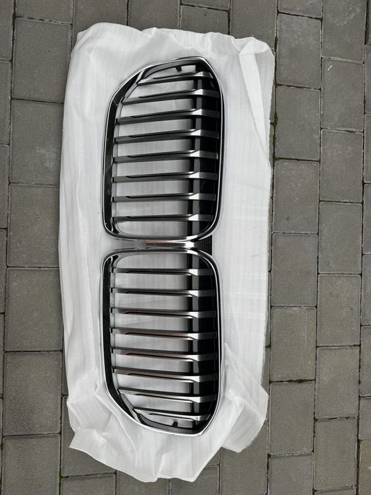 Grila originala BMW seria 7 G11 G12 LCI